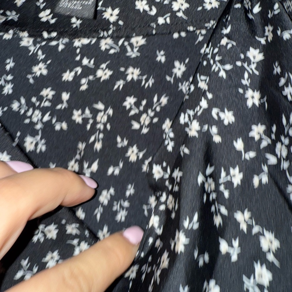 Floral Spaghetti Strap Dress - Picture 5 of 5